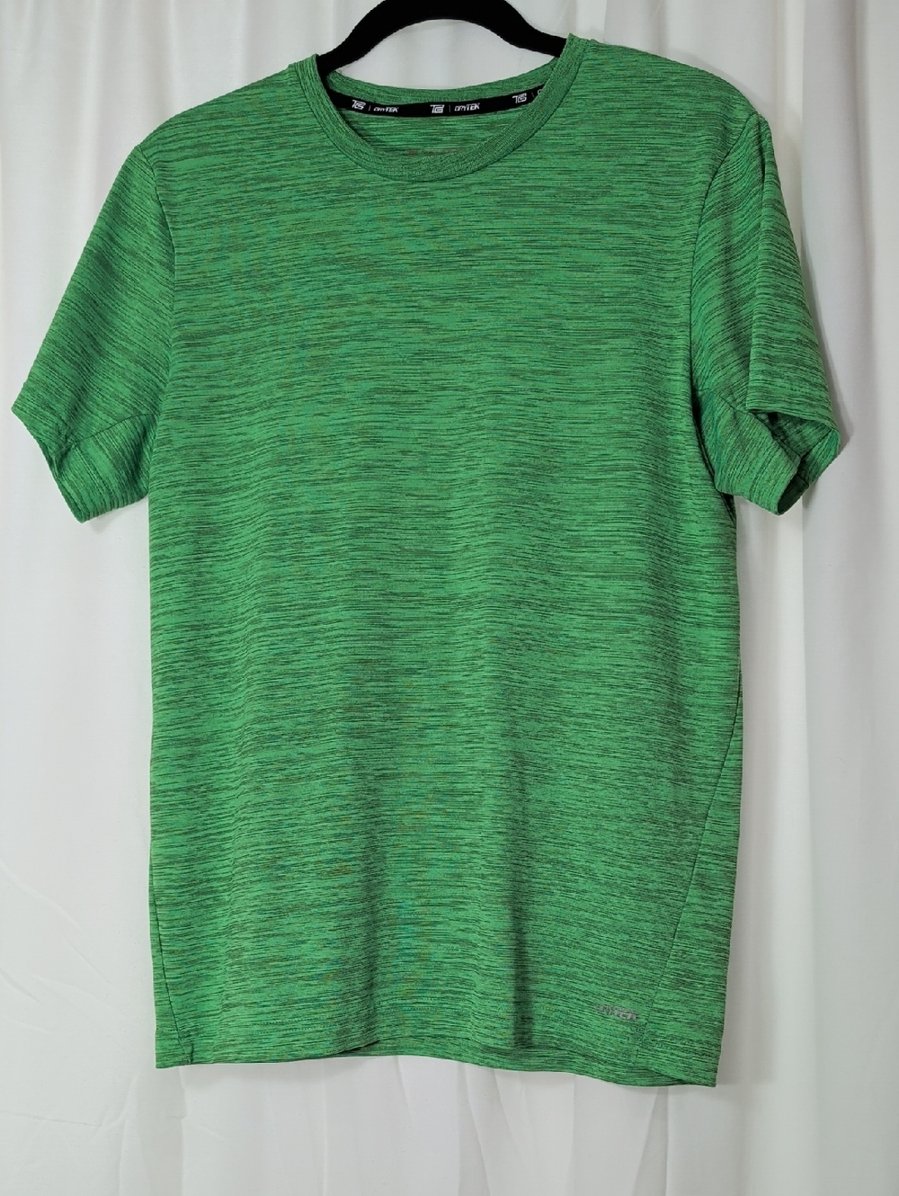 Tek Gear Shirt With Dry Tek